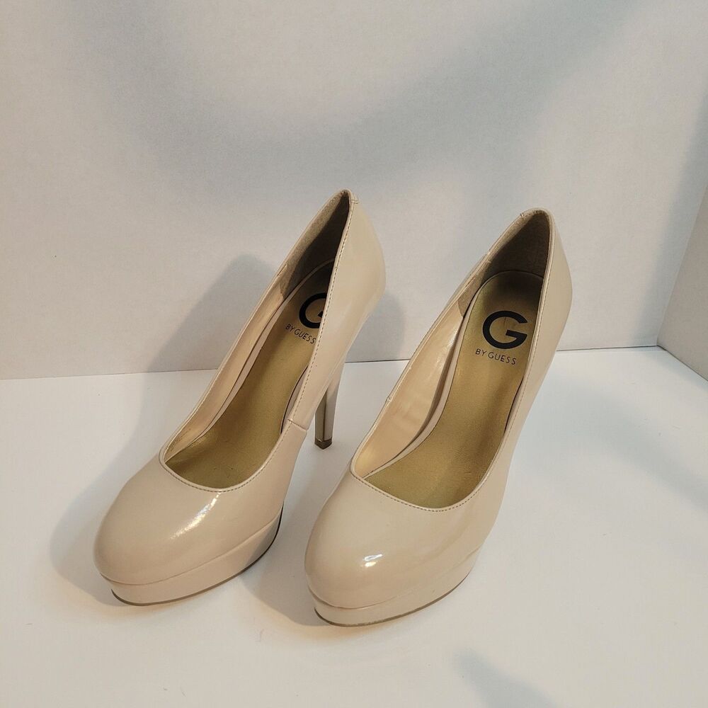 Guess Nude Patent Platform Pumps‎ Heels Women’s Size 8M Stiletto Shoes
